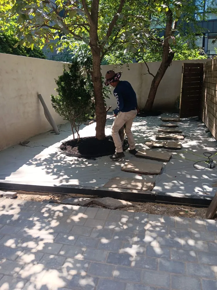 Custom lawn mowing service near you in New Castle, DE by DE Masonry & Landscape