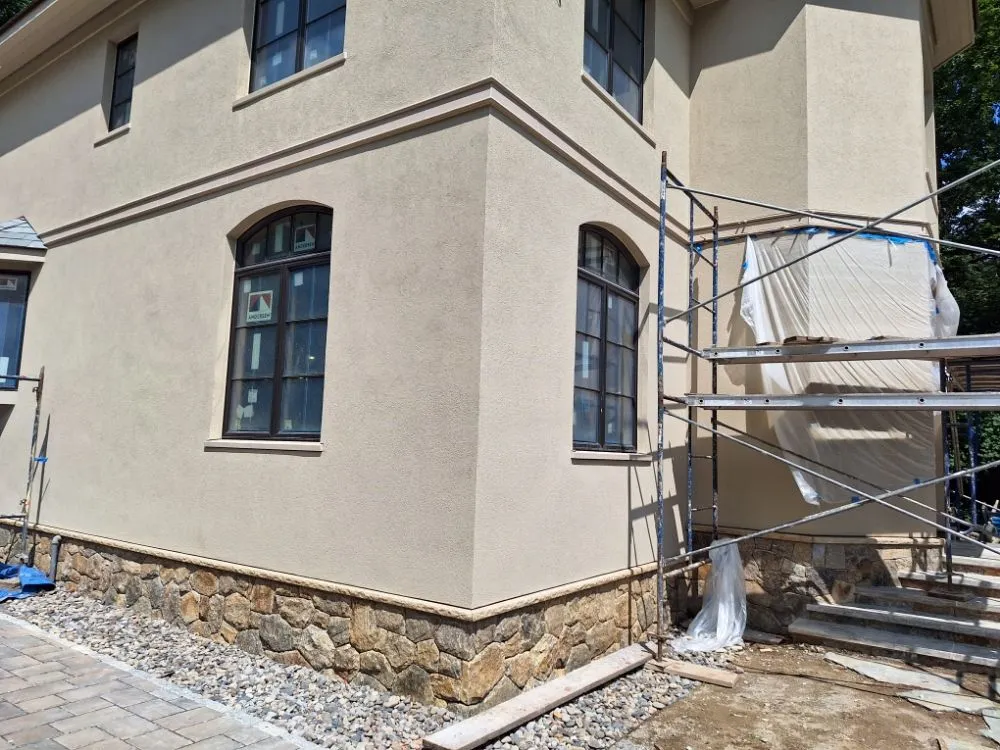 Professional outdoor landscaping for homes across Stamford, CT - De Masonry & Landscaping