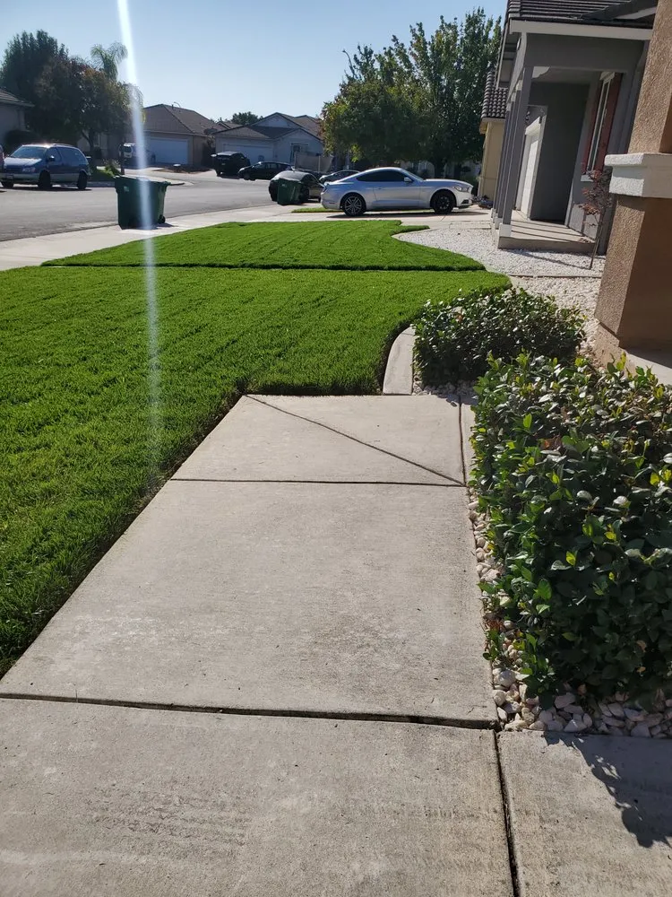 Top-rated lawn care service for beautiful yards across Stockton, CA - De Paz Landscaping
