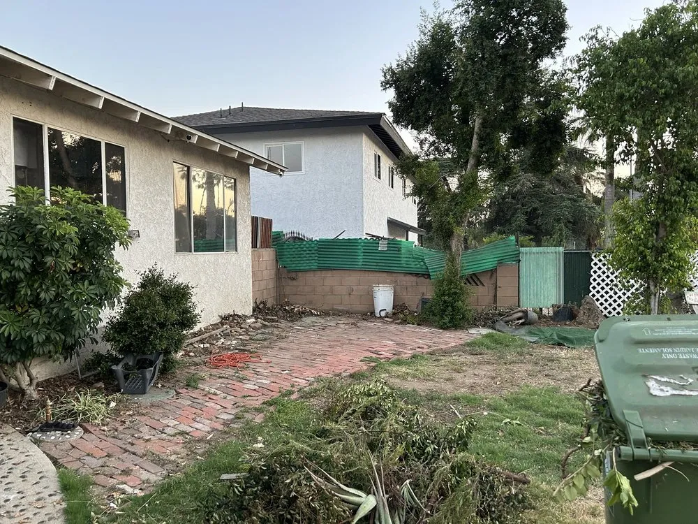 Trusted landscaping services with custom design across Pacoima, CA - De Rosas Tree Trimming & More