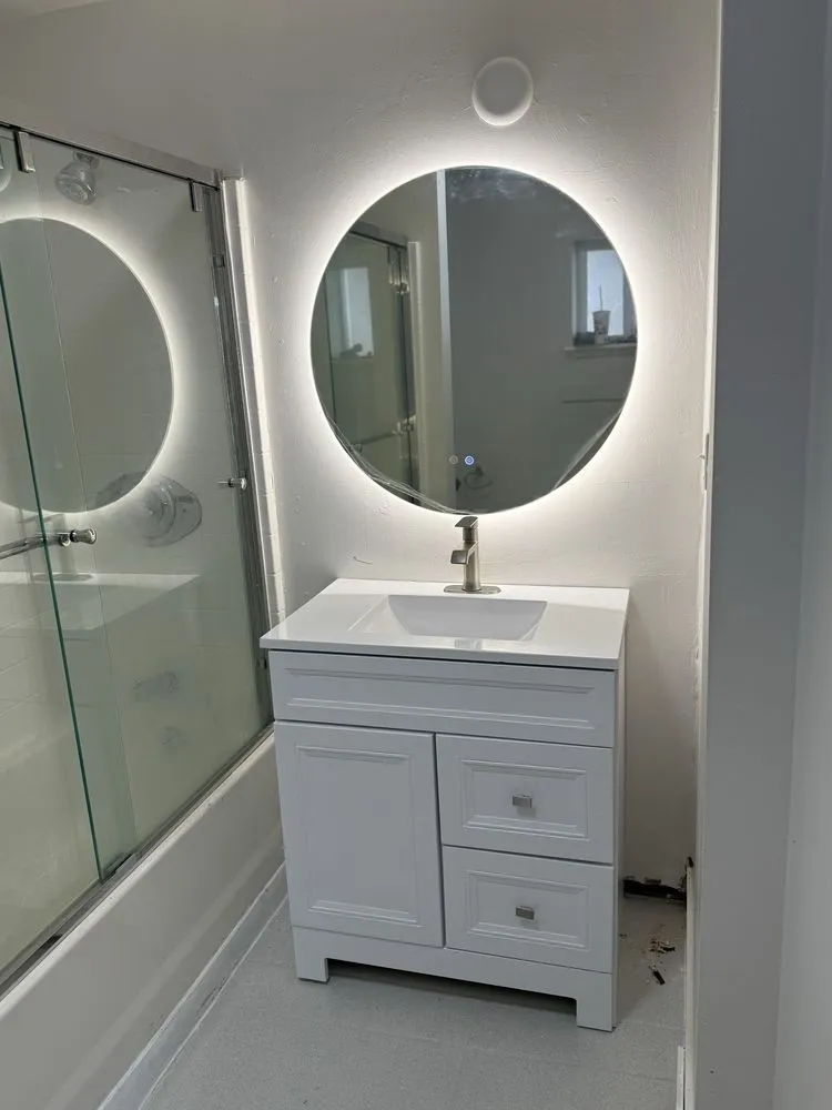 Local landscaping services experts serving Baytown, TX - De Silva And Sons Handyman LLC