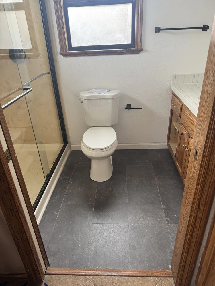 Local residential landscaping near you in Baytown, TX by De Silva And Sons Handyman LLC