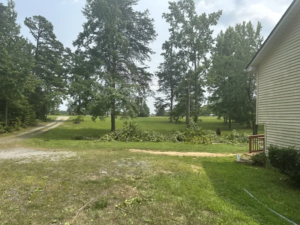 Custom garden landscaping in Spotsylvania Courthouse, VA by D&E Tree Service & Landscaping