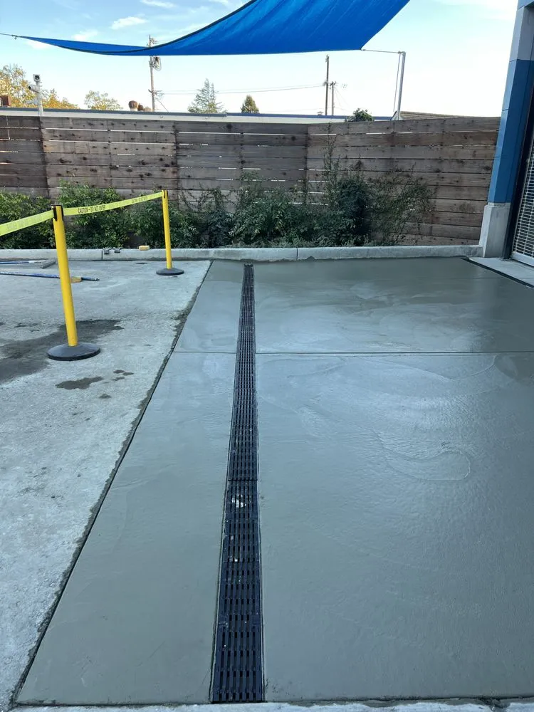 Local yard maintenance experts serving Albany, CA - DEA 99 Landscape