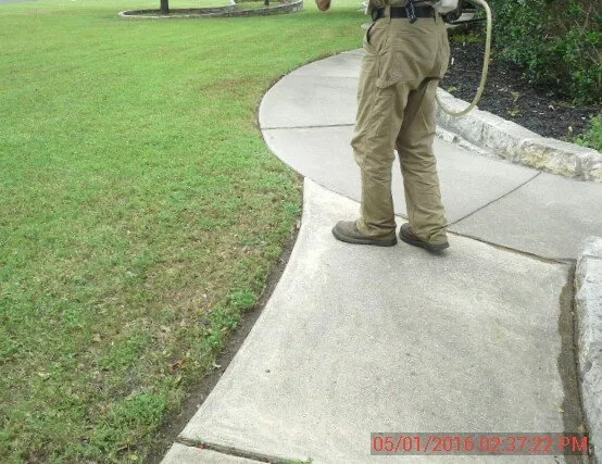 Local yard maintenance in Killeen, TX - Deabenderfer Property Services