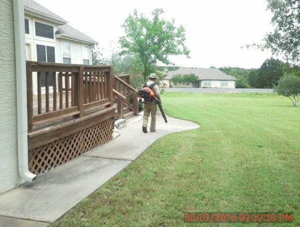 Top-rated lawn care service in Killeen, TX by Deabenderfer Property Services
