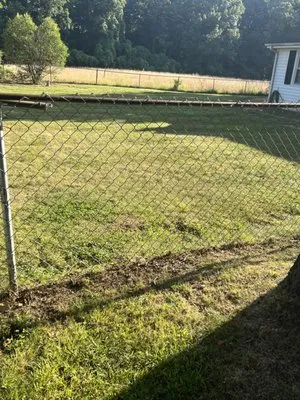 Deab's Lawn Care Logo