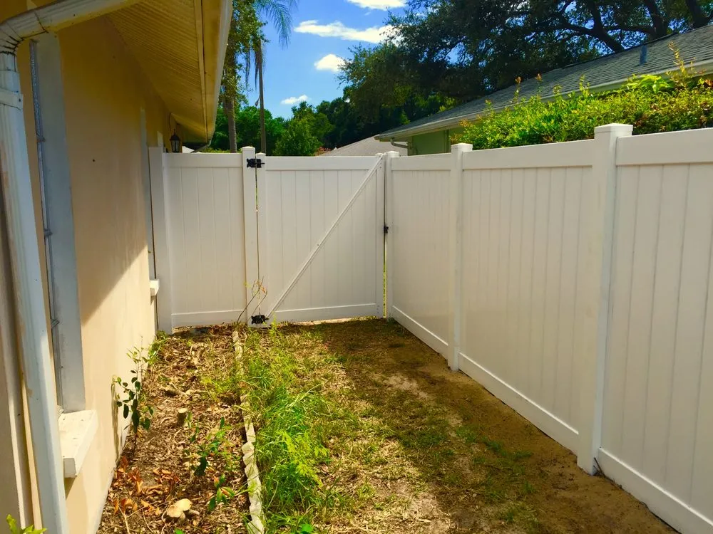 Top-rated yard cleanup service in Dale City, VA by Deadwood Fencing And Landscaping