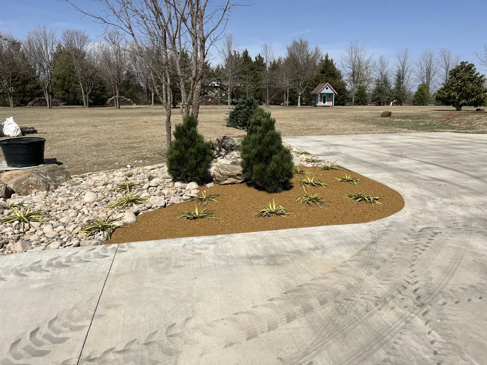 Reliable lawn mowing service for beautiful yards across Oklahoma City, OK - Deadwood