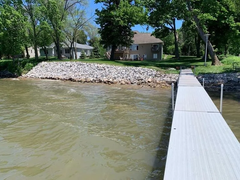 Top-rated landscape design in Rosendale, WI by Dean Builders