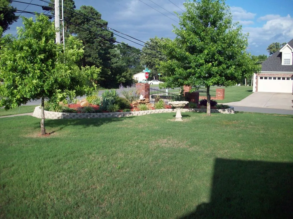 Expert lawn mowing service in North Little Rock, AR by Dean's Lawn & Landscape