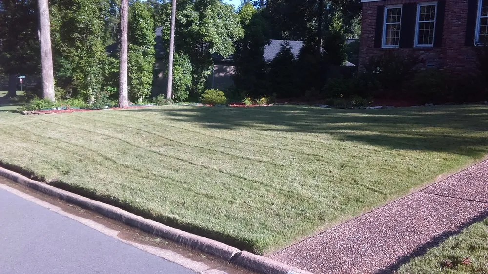 Top-rated lawn care service in North Little Rock, AR by Dean's Lawn & Landscape