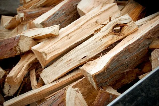 Affordable lawn care service in Portland, OR by Dean's Residential