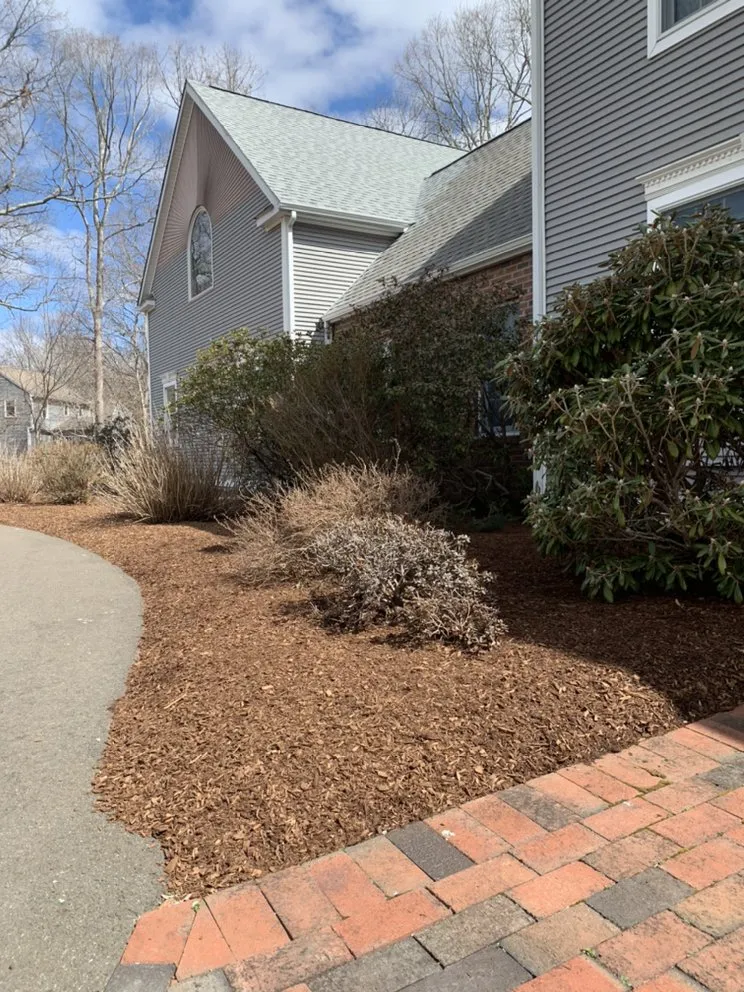 Expert landscaping services in Westbrook, CT - DeAntonis Landscaping