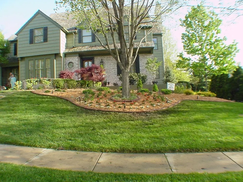 Top-rated yard cleanup service for outdoor upgrades in Cleveland, MO by Debbie's Lawn Busters