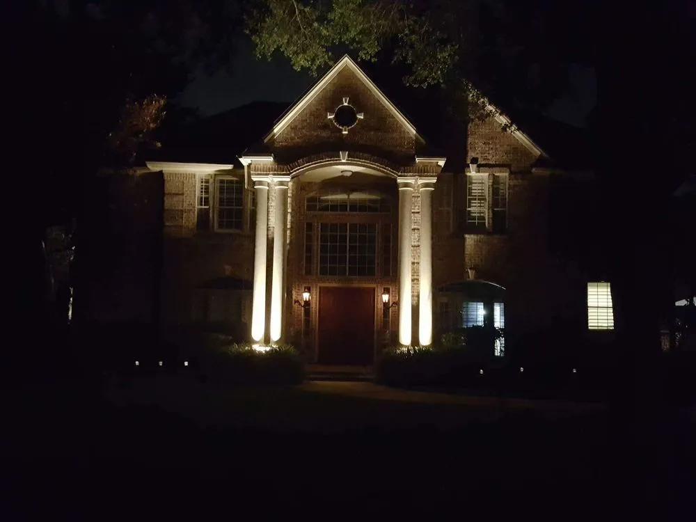 Custom landscaping services in Houston, TX - Debes Landscaping