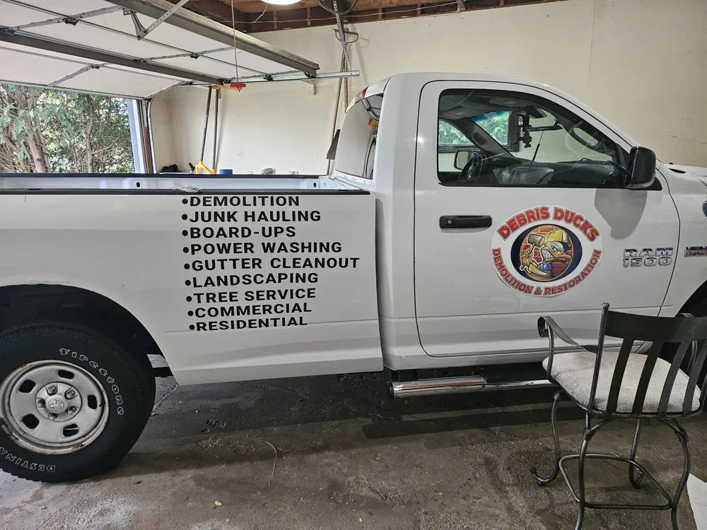 Reliable landscape installation experts serving Kenosha, WI - Debris Ducks