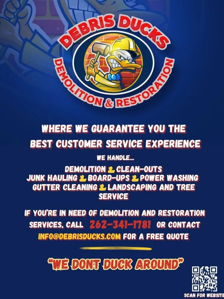 Custom landscape installation for beautiful yards in Kenosha, WI by Debris Ducks