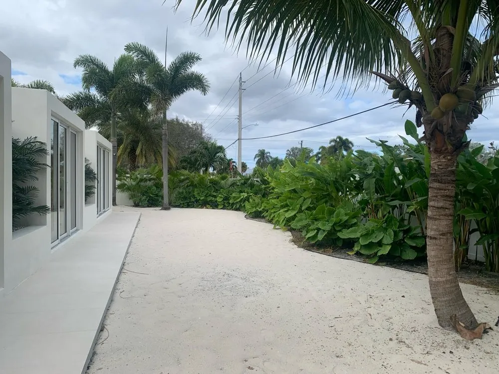 Trusted lawn care service with custom design across Tamarac, FL - Decam Landscape Services