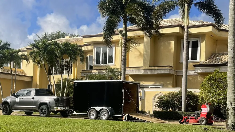 Professional garden landscaping experts serving Tamarac, FL - Decam Landscape Services