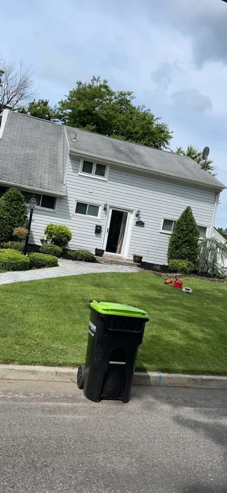 Reliable garden landscaping for beautiful yards in Old Bridge, NJ by Dechert Landscape