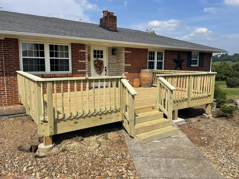 Trusted lawn care service in Greenback, TN - Deck-Orate Your Yard