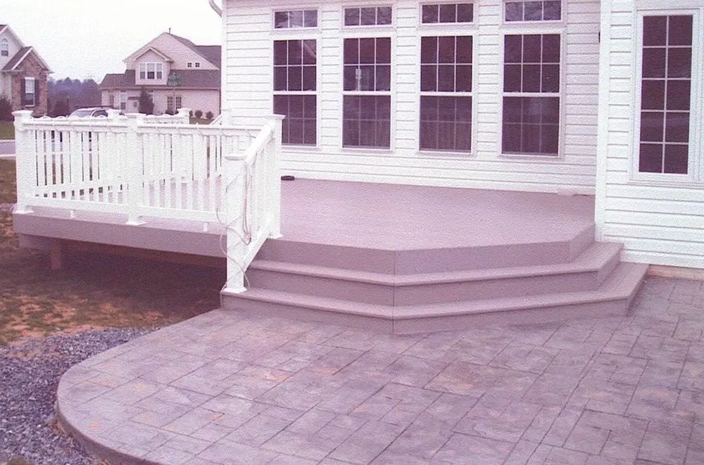 Affordable landscape installation experts serving West Manchester Township, PA - Deck Tek