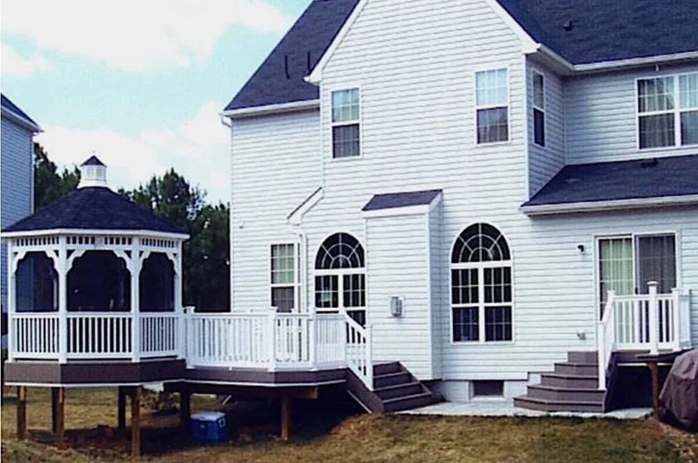 Local yard maintenance for homes in West Manchester Township, PA by Deck Tek