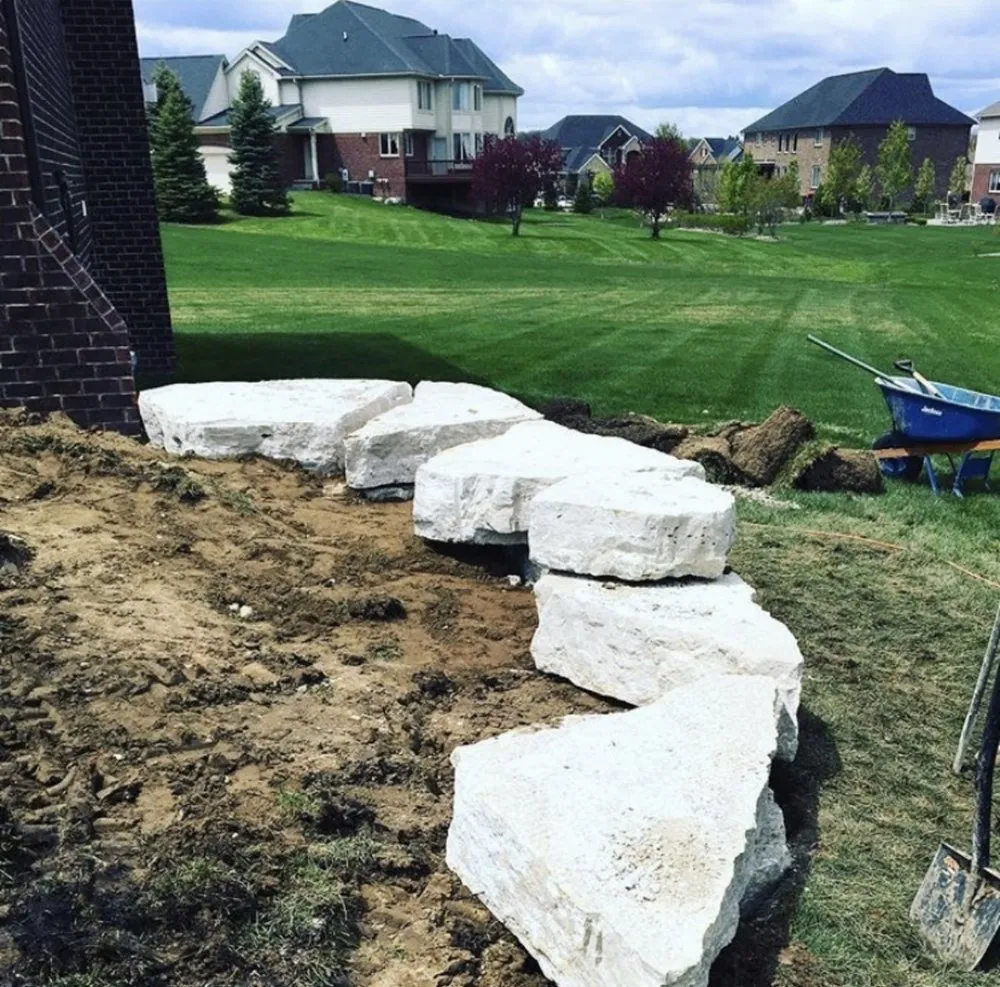 Top-rated landscape design in Bloomfield Hills, MI by Deckd Out Landscape Design