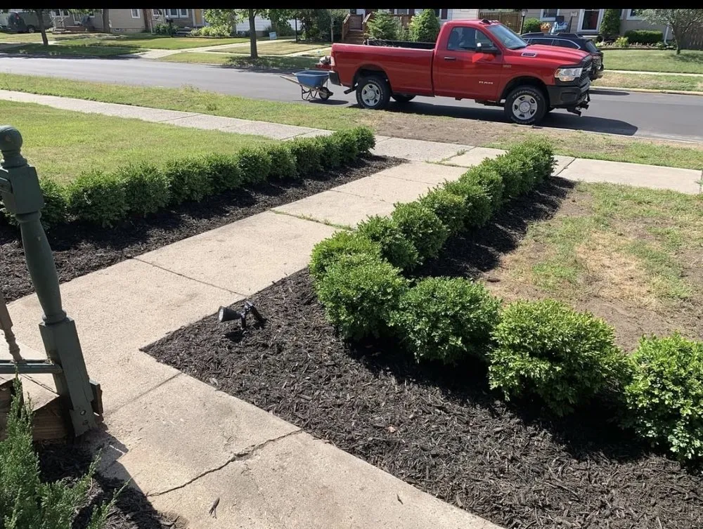 Top-rated yard maintenance in Bloomfield Hills, MI by Deckd Out Landscape Design