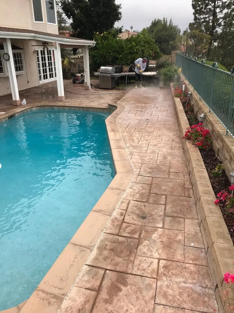 Affordable yard cleanup service in Nuevo, CA - Deckrete Concrete Resurfacing