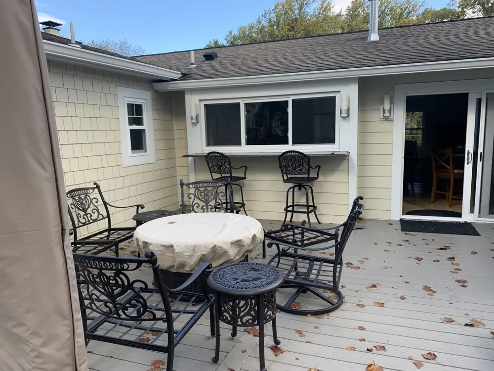 Professional lawn mowing service experts serving Catharpin, VA - Deckscapes of Virginia