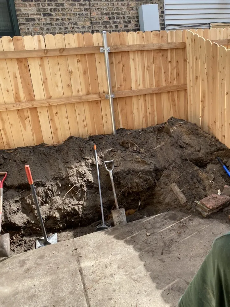 Affordable yard cleanup service experts serving Chicago, IL - Decogarden Landscaping 1