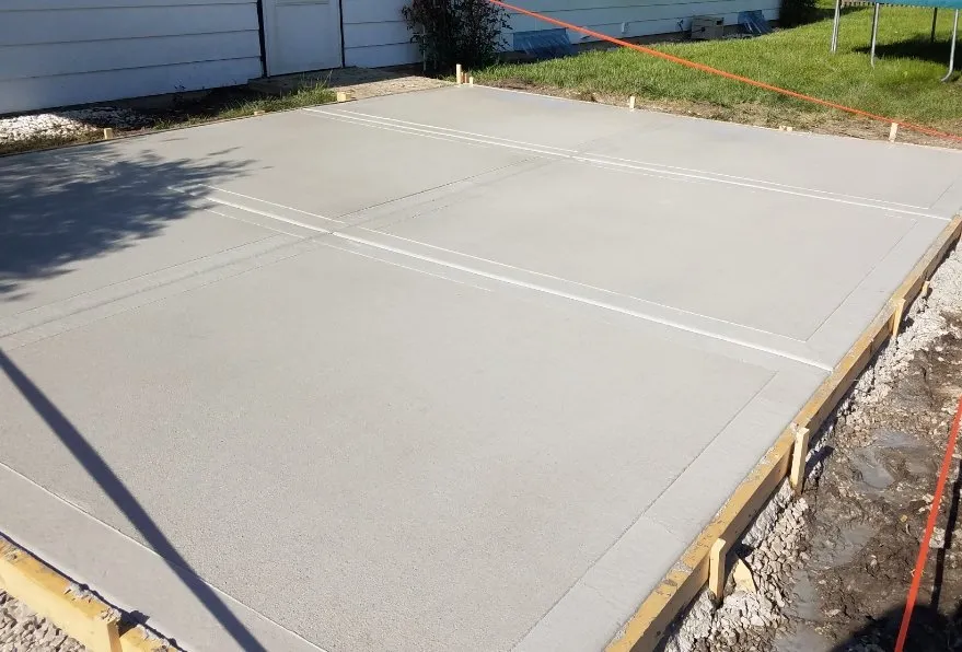 Trusted landscape installation for beautiful yards in Lemont, IL by Decola Concrete and Landscape