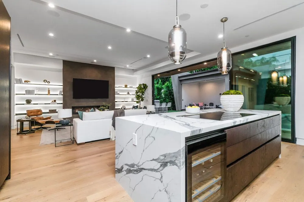 Expert lawn care service in Los Angeles, CA by Decor Home Builders