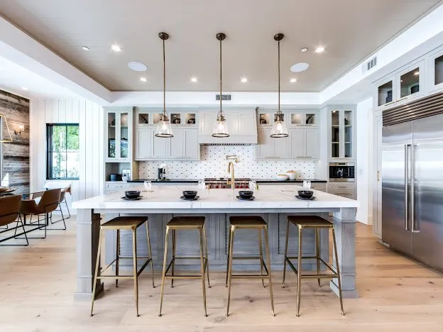 Custom landscape design near you across Los Angeles, CA - Decor Home Builders