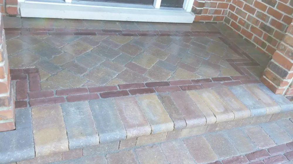 Professional residential landscaping in Saint Charles, IL - Decoration Landscaping