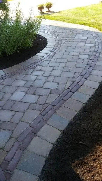 Trusted lawn care service for beautiful yards across Saint Charles, IL - Decoration Landscaping