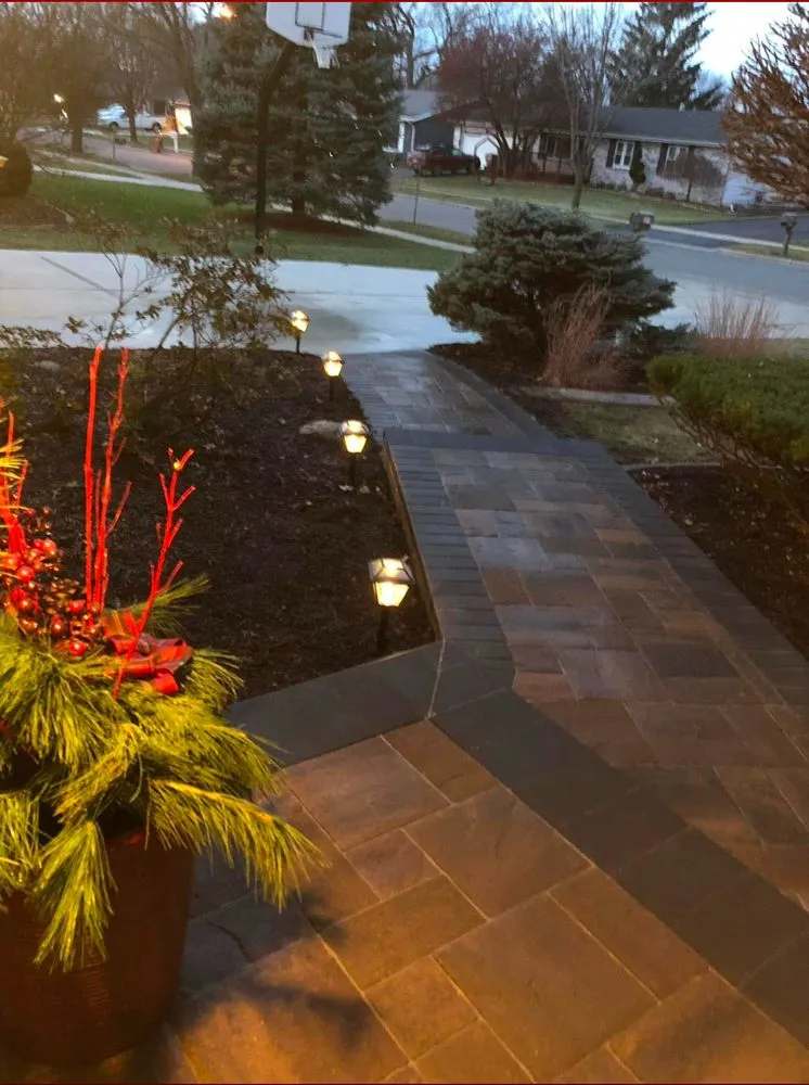 Local garden landscaping experts serving Monona, WI - Decorative Brick Paver & Walls Designs