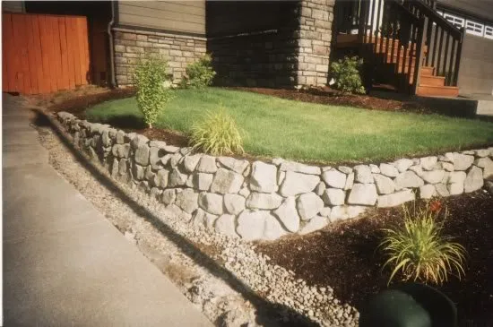 Custom landscaping services in Independence, MO by Decorative Concrete - AYA Concrete