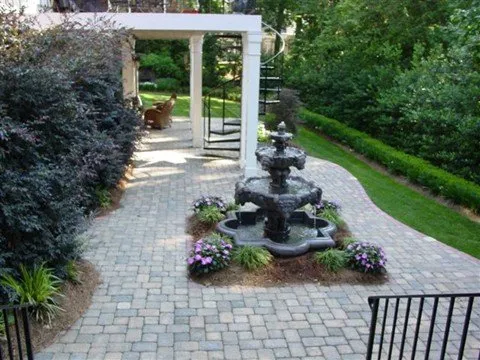 Expert residential landscaping experts serving Matthews, NC - Decorative Creations