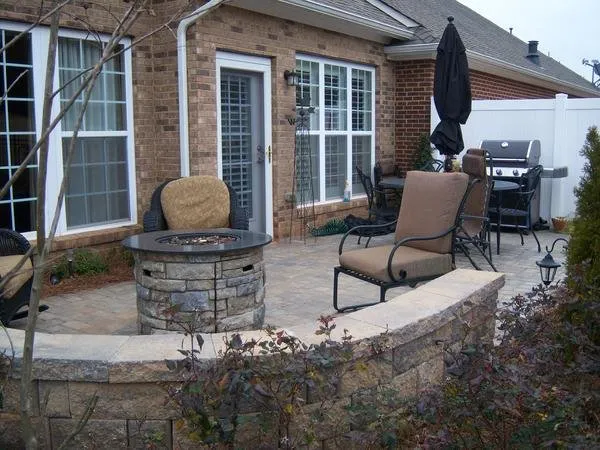 Local residential landscaping for homes in Matthews, NC by Decorative Creations