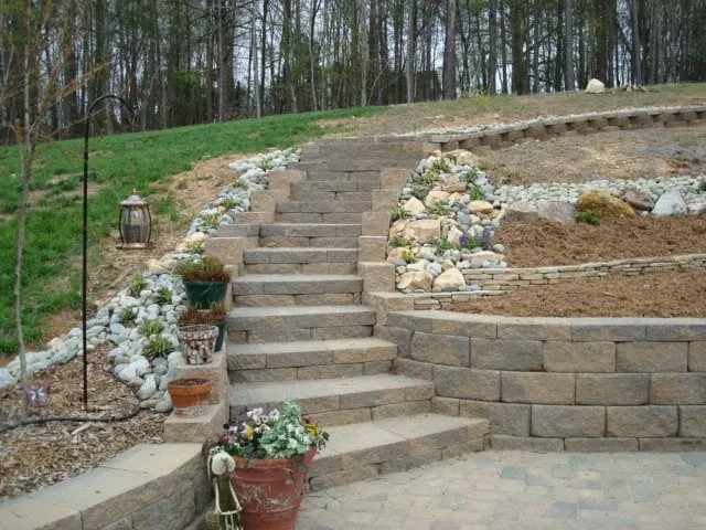 Custom yard cleanup service for homes across Matthews, NC - Decorative Creations