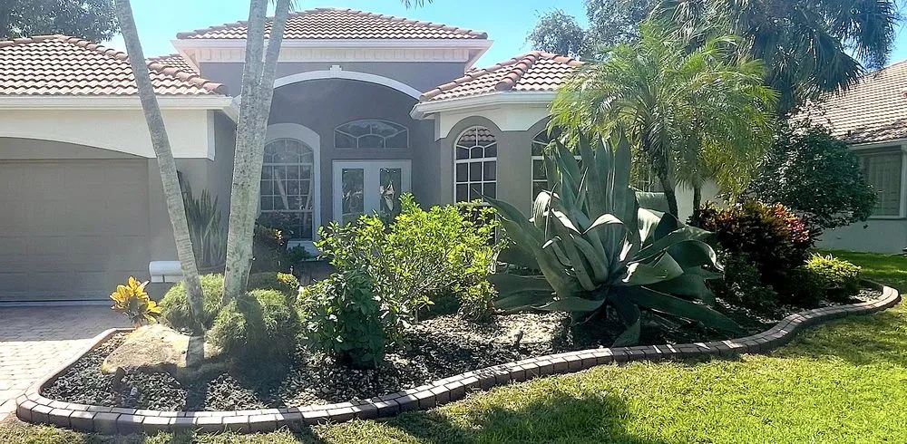 Trusted landscape installation in Lake Worth, FL by Decorative Landscape Borders Inc