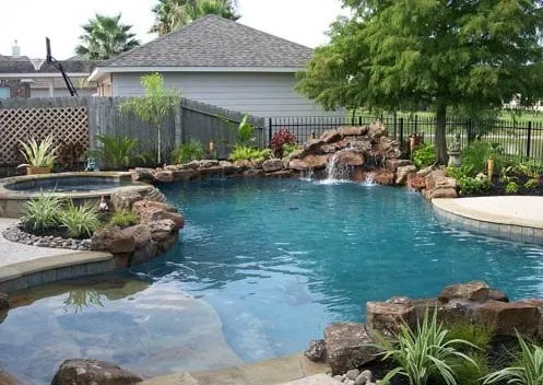 Expert garden landscaping experts serving League City, TX - Decorative Pools