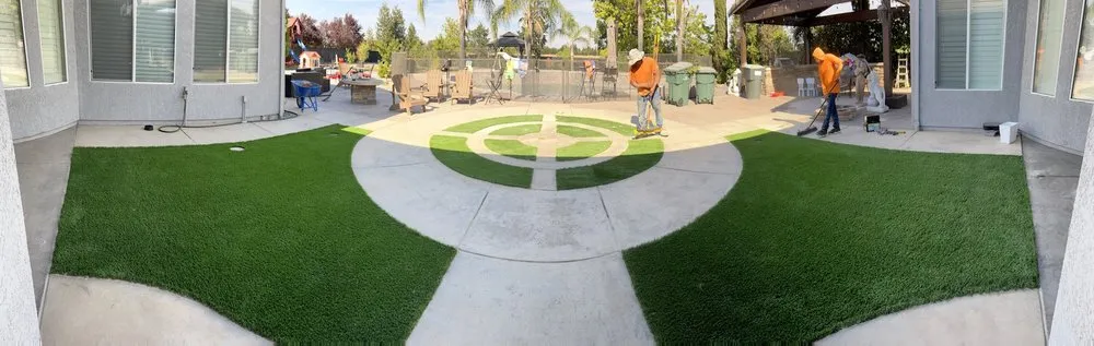 Professional garden landscaping in Stockton, CA by Decorative rock & concrete