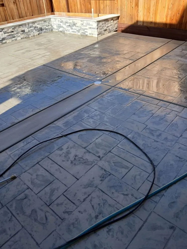 Professional residential landscaping for beautiful yards across Stockton, CA - Decorative rock & concrete