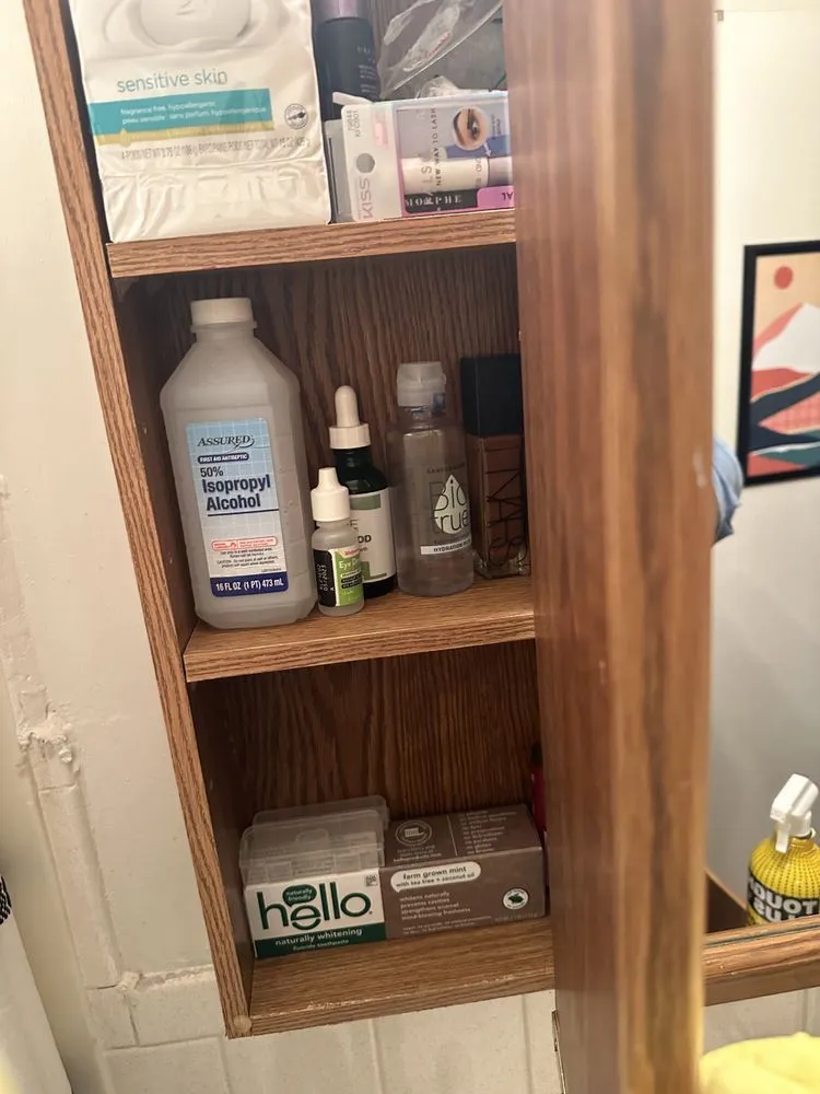 Professional yard cleanup service in Gary, IN by Dee 4 All Your Cleaning Needs