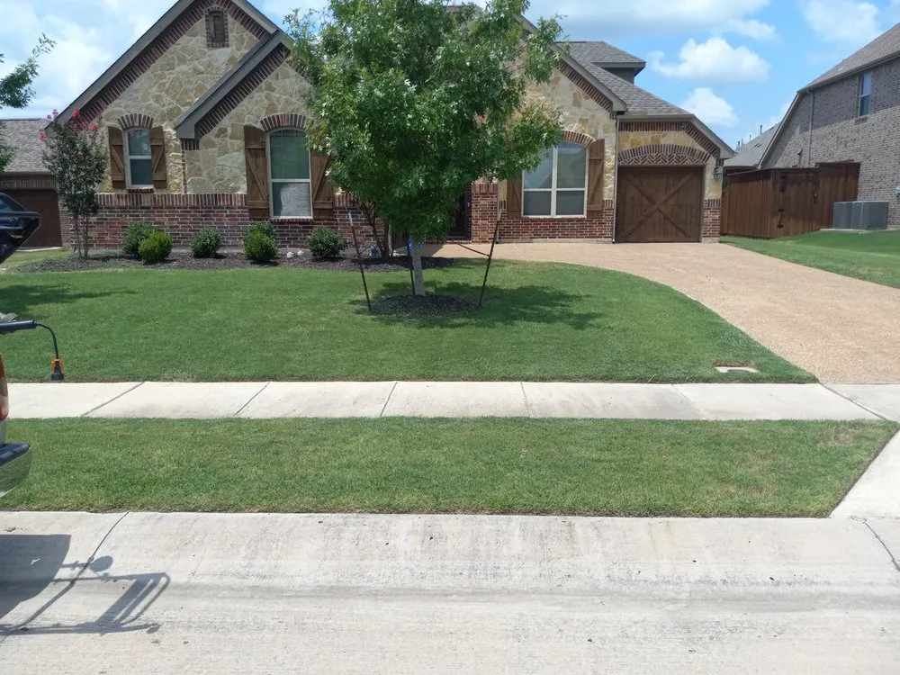 Expert landscape installation experts serving Cedar Hill, TX - Dee Best Lawn Care