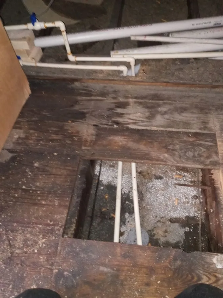 Reliable residential landscaping in Lorain, OH by Dee Bros Construction